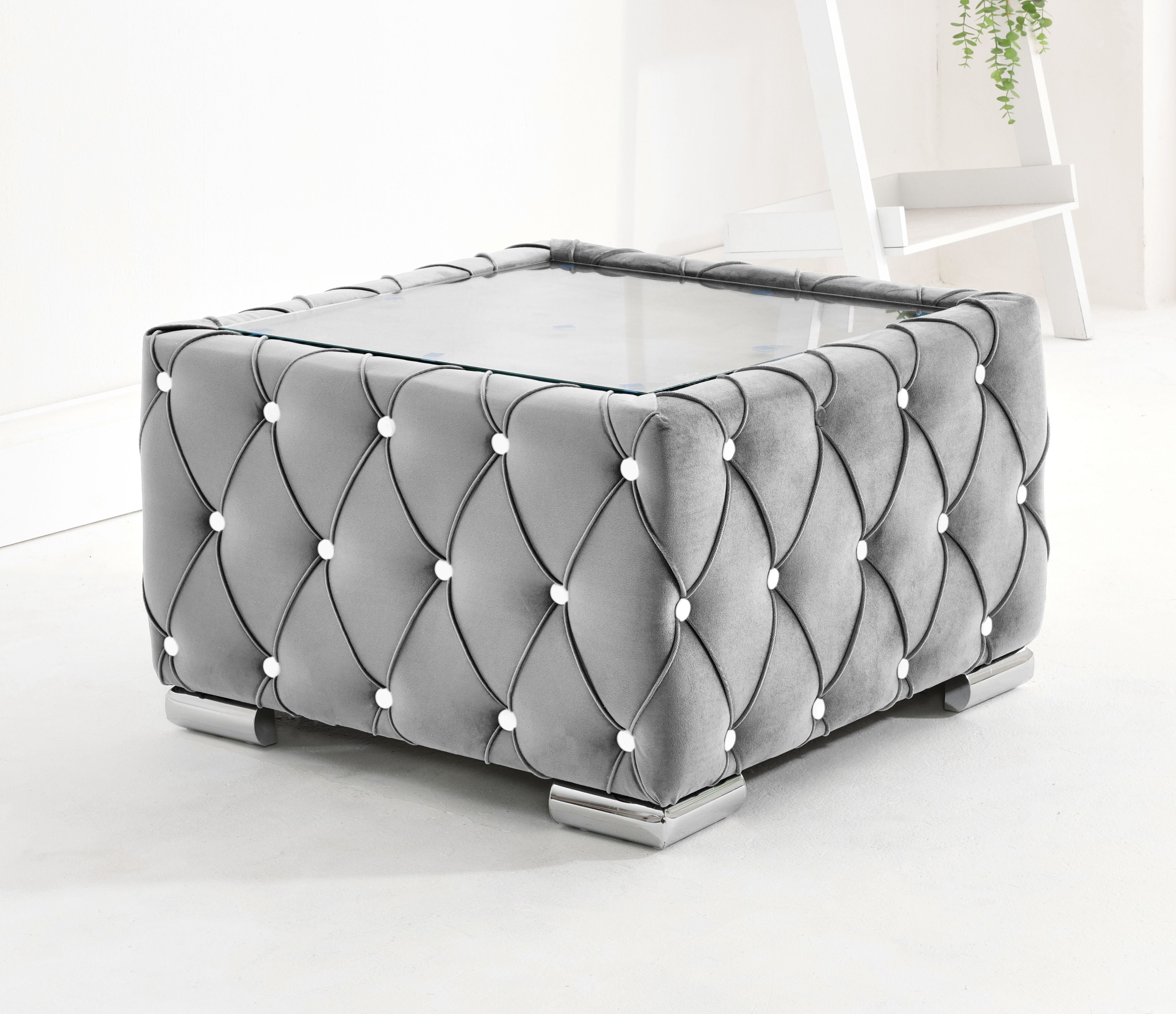 Verona Plush Corner Scatterback + Diamonds