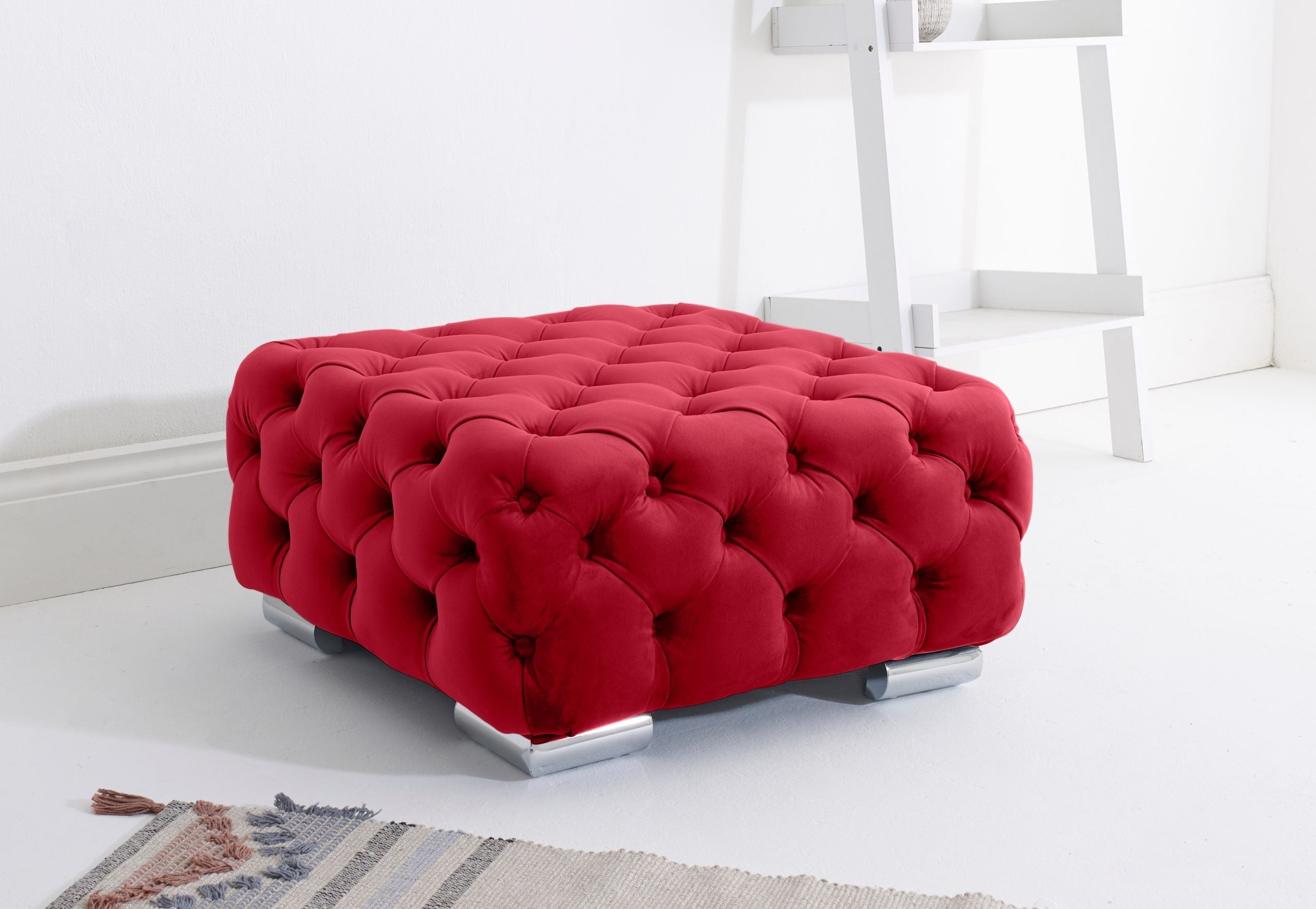 Milton Corner Fullback - 2c2 + Bolster / Buttoned Cushions