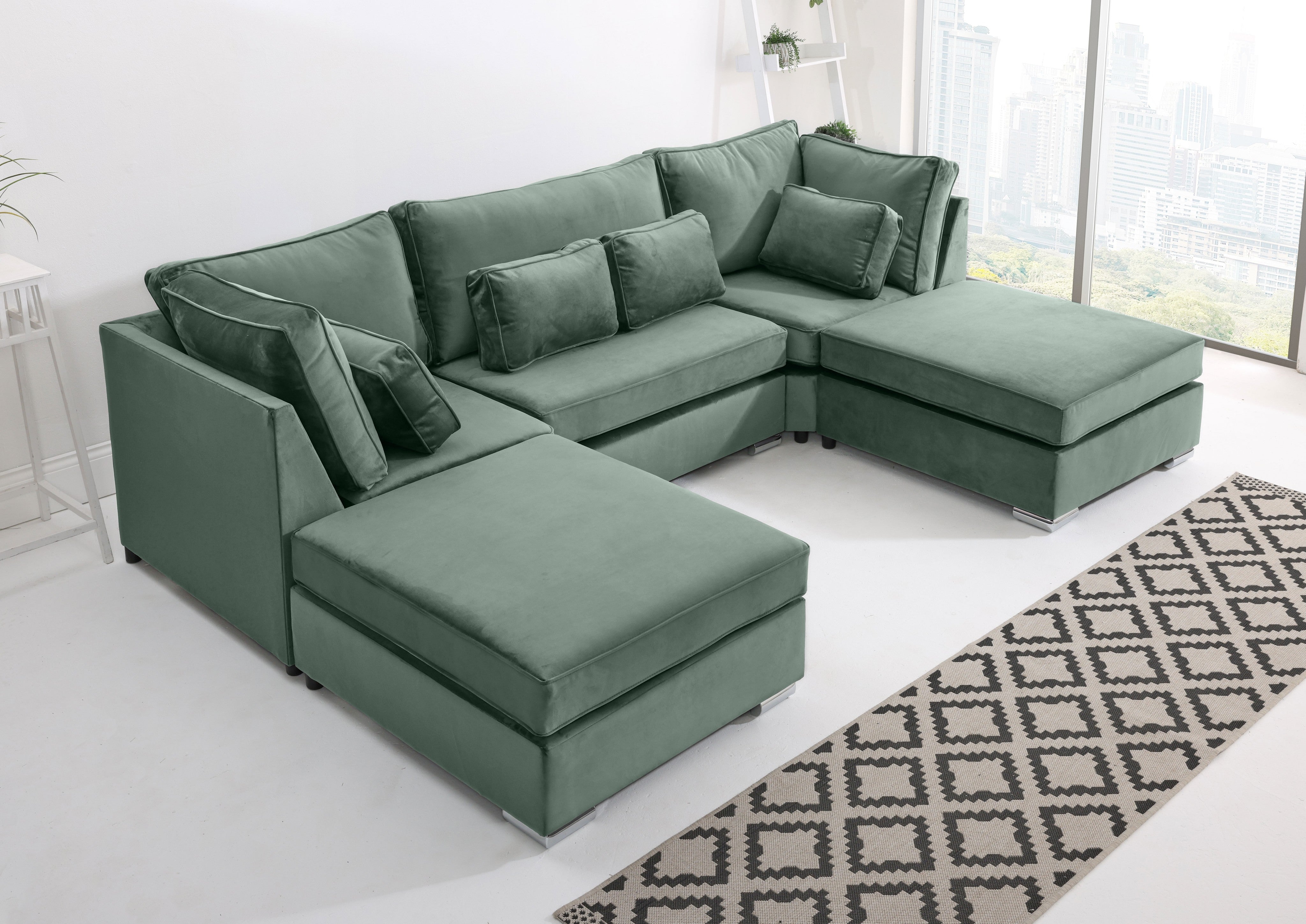 Lux U Shape Fullback + Extra Cushions