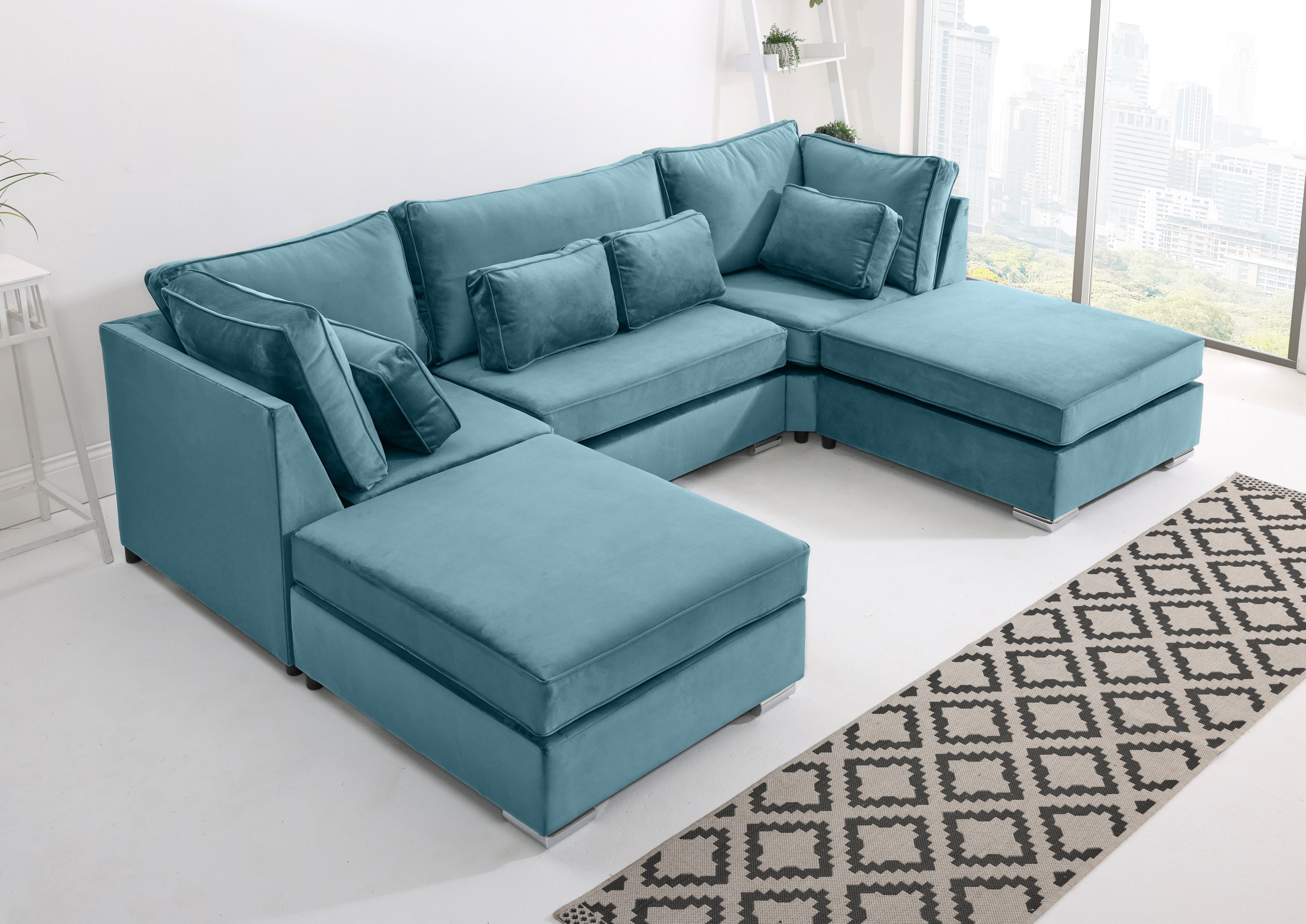 Lux U Shape Fullback + Extra Cushions