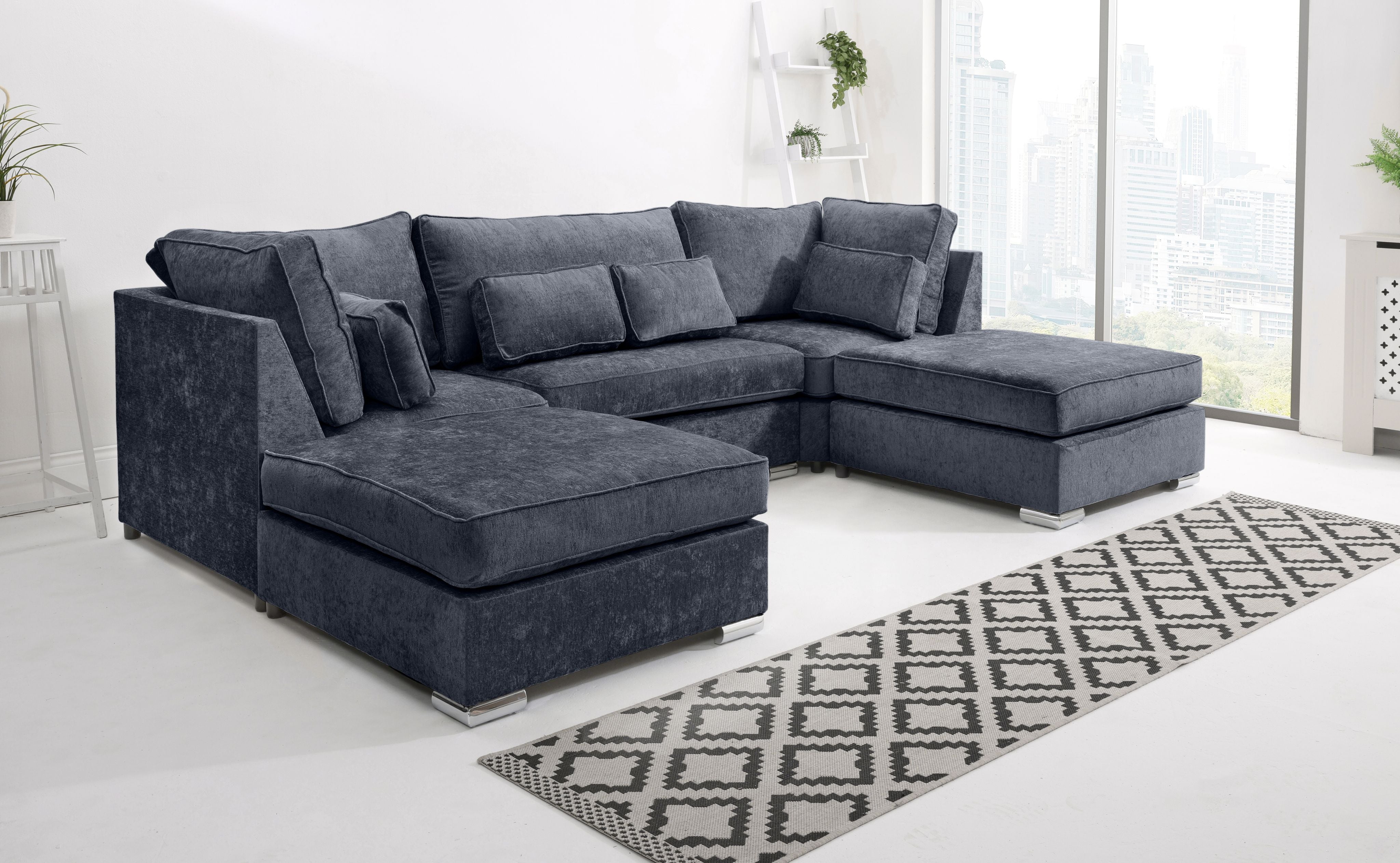 Lux Chenile U Shape Fullback + Extra Cushions